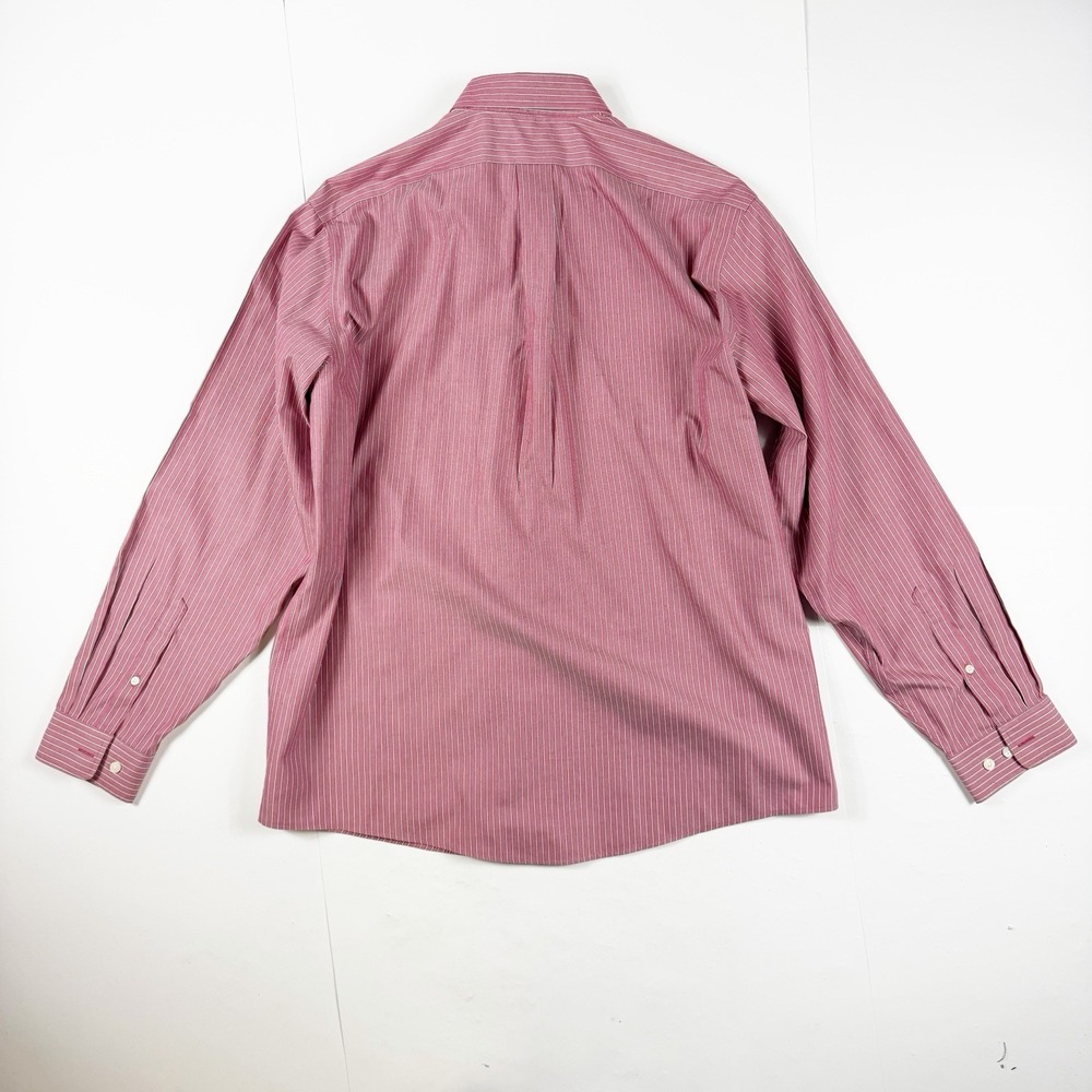 Eddie Bauer Men's Wrinkle Resistant Relaxed Fit Button Down Shirt Large - Picture 2 of 4